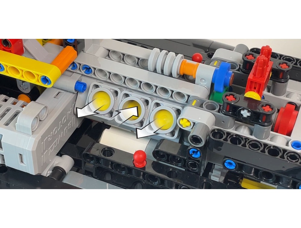 LEGO MOC-219396 42207 페라리 SF-24 F1 Car RC MOD for Powered Up