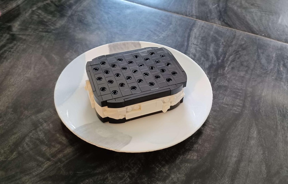LEGO MOC-219653 Ice Cream Sandwich by Penguins and plastic ...