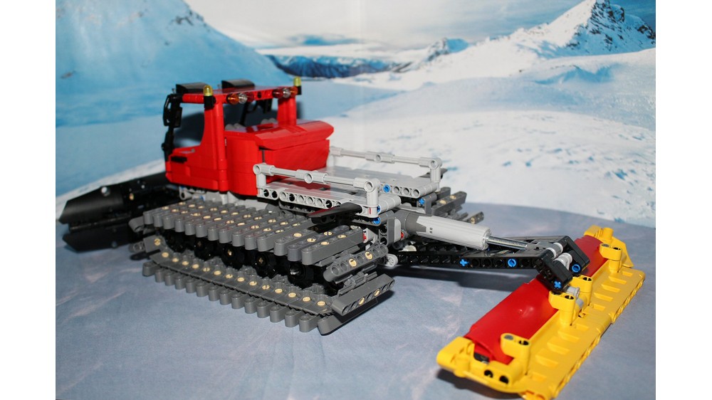 LEGO MOC RC Snow Groomer (Pistenbully) by divinglog | Rebrickable ...