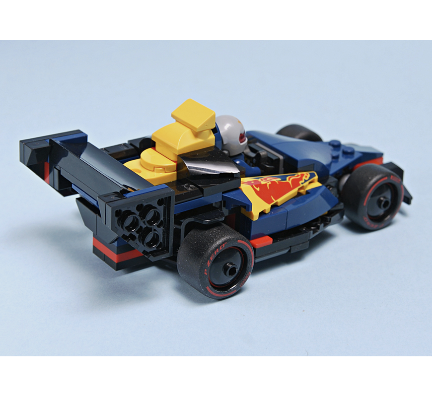 LEGO MOC-220520 77243 Vintage style formula by Keep On Bricking ...