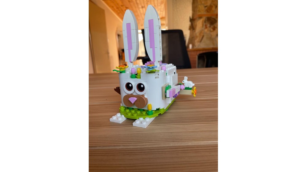 LEGO MOC 40764 - Bunny Bank by stanisi | Rebrickable - Build with LEGO