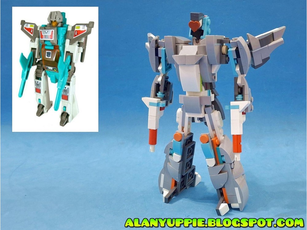 LEGO MOC Transformer Cybertronian Jet / Brainstorm using using