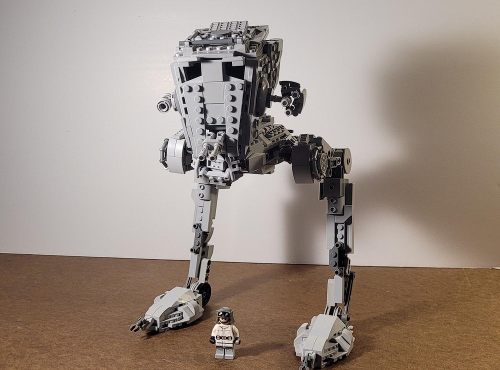 Imperial Walker Building Set - 525 Pieces