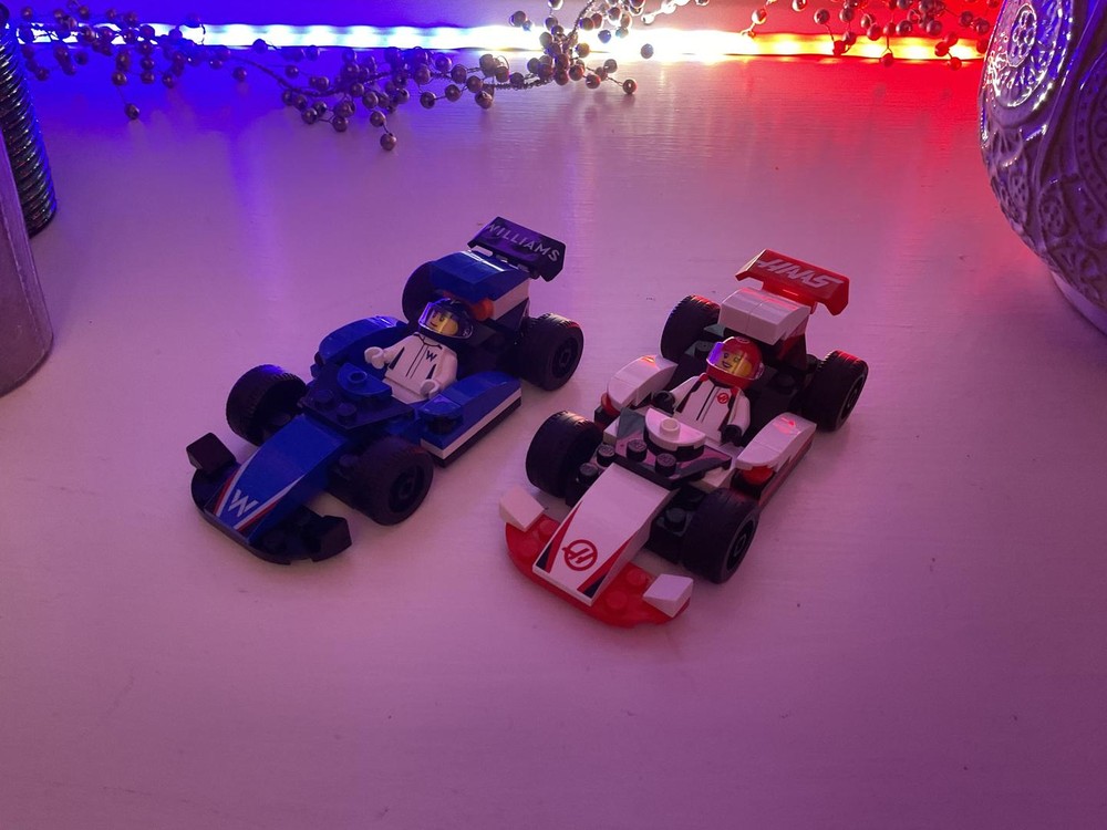 LEGO MOC-226077 Improved F1 Cars (60464 alt) by DRT16