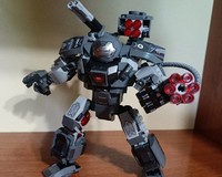 Ultimate War Machine mecha - sets 76124 & 76277 combination