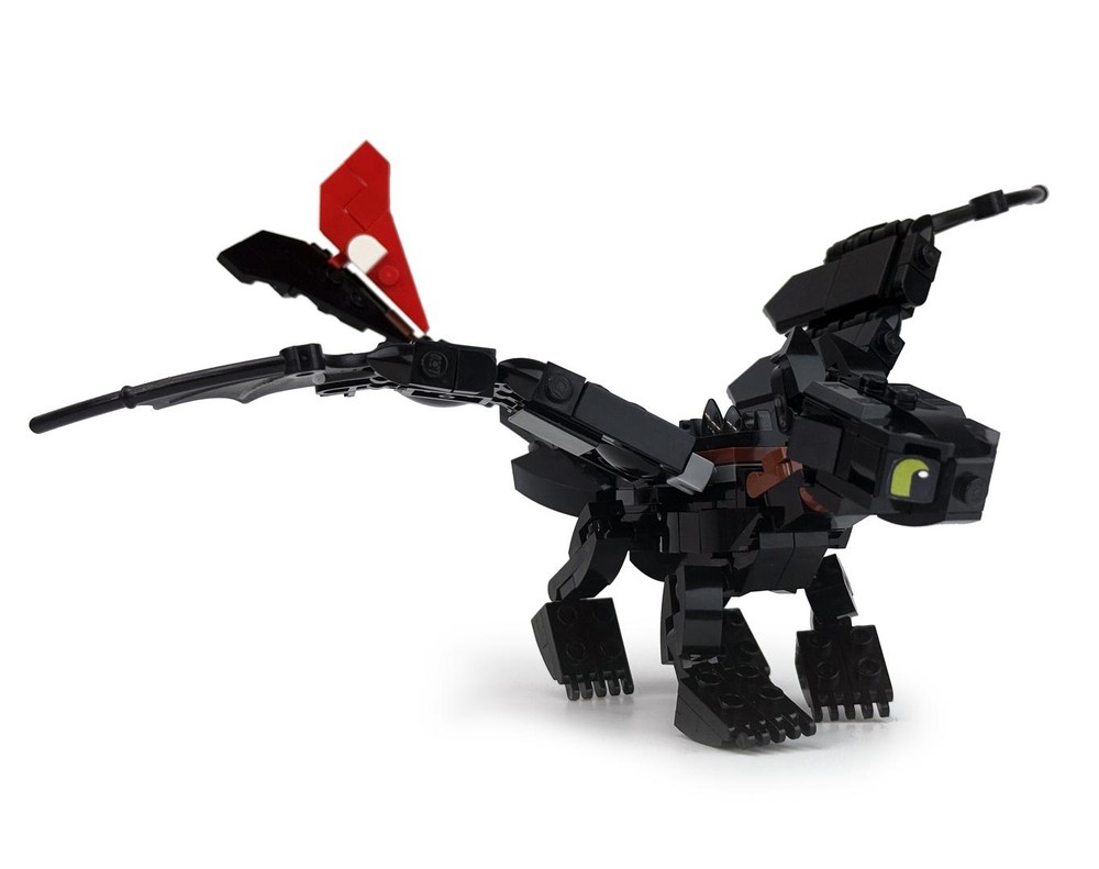 Night Fury in Minifig-Scale!