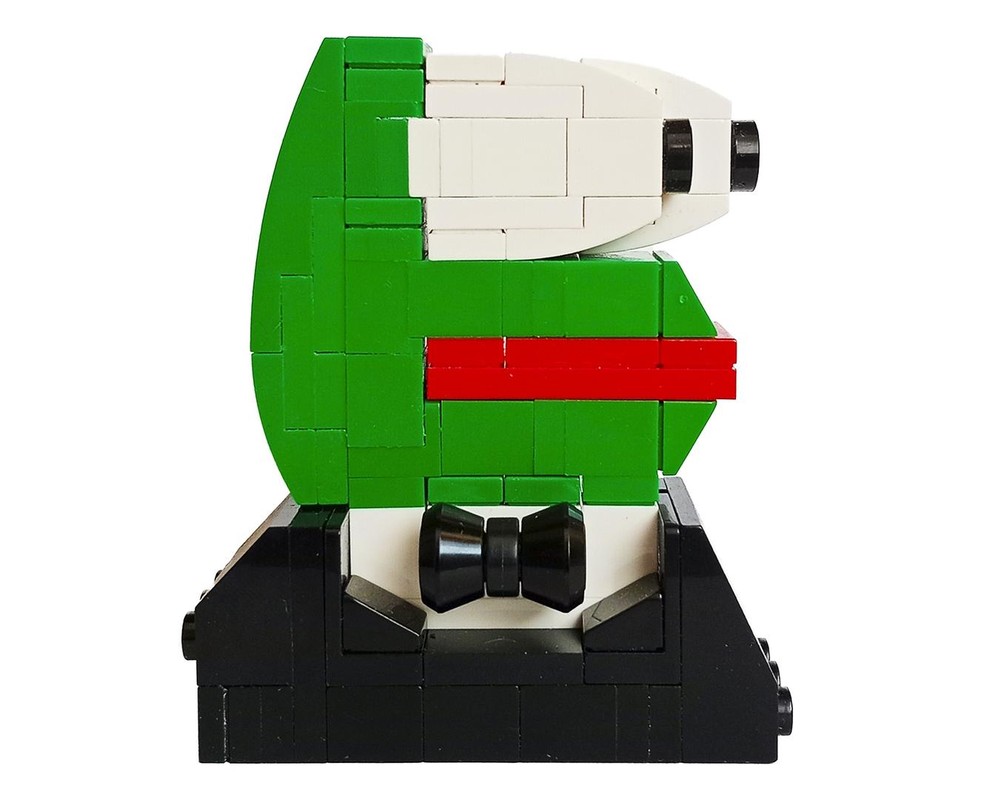 LEGO MOC Pepe the Frog by NikiFilik | Rebrickable - Build with LEGO