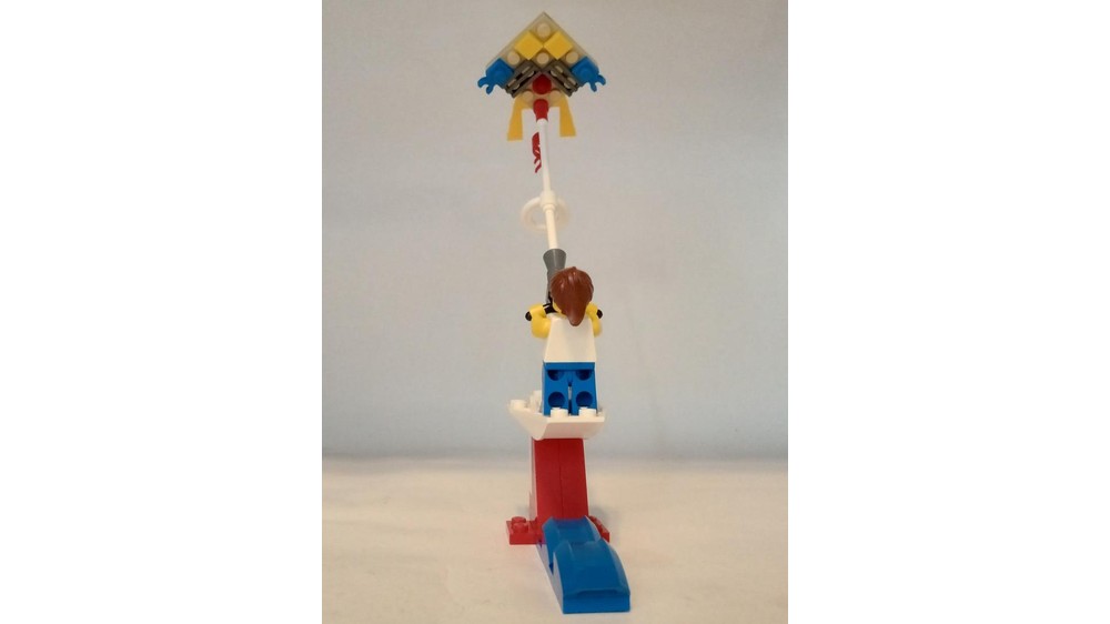 LEGO MOC-229310 4937 Kite Flying by the Sea by julien1001 | Rebrickable ...