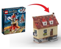 Lego 75980 ALT | European village house