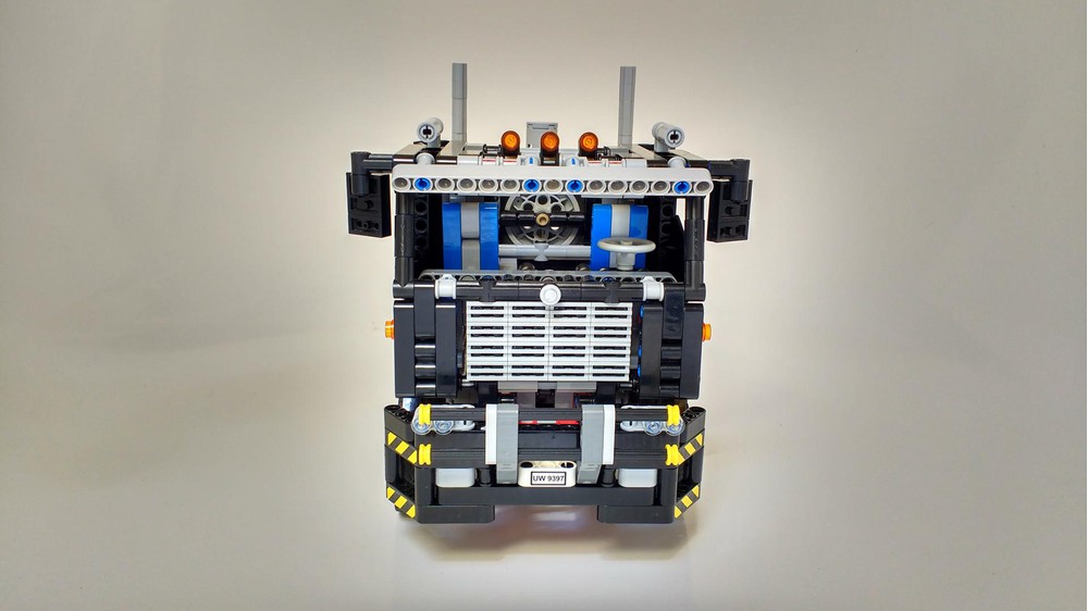 LEGO MOC LEGO 9397 C-Model Truck by Jaggel | Rebrickable - Build with LEGO