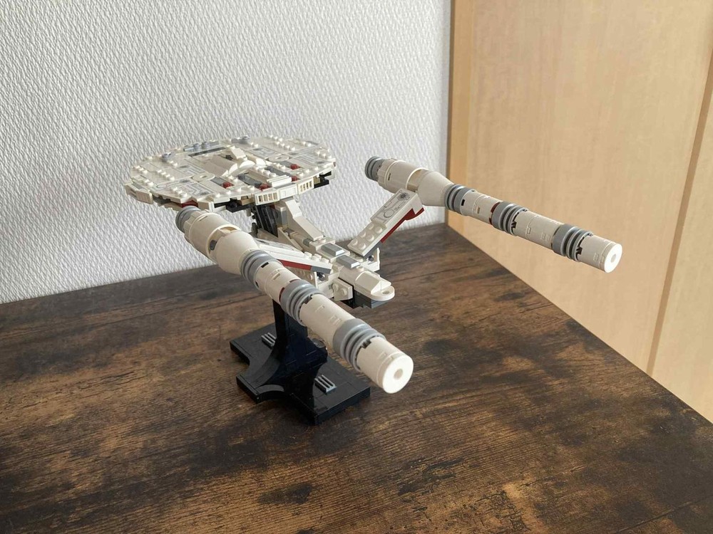 LEGO MOC USS Enterprise NCC-1701 75376 Alt by CreationCaravan (Brad ...