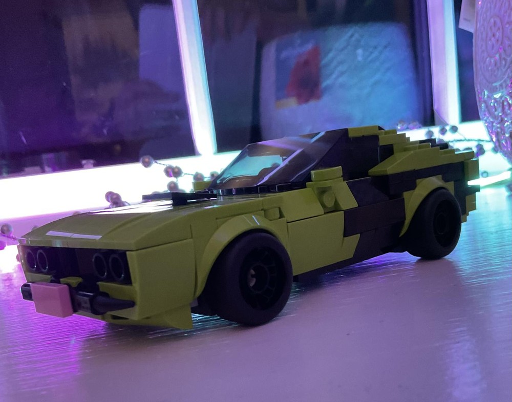 LEGO MOC '71 Plymouth 'Cuda (77237 alt) by DRT16 | Rebrickable