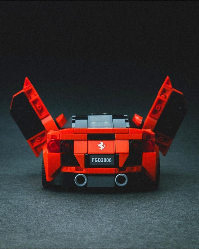 LEGO MOC-234398 F8 Tributo Speciale by HeadlightBricks | Rebrickable ...