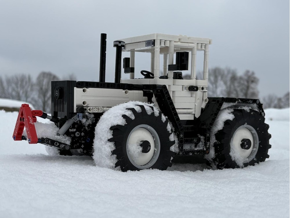 LEGO MOC-234719 MB Trac 1800 RC by JF551 | Rebrickable - Build