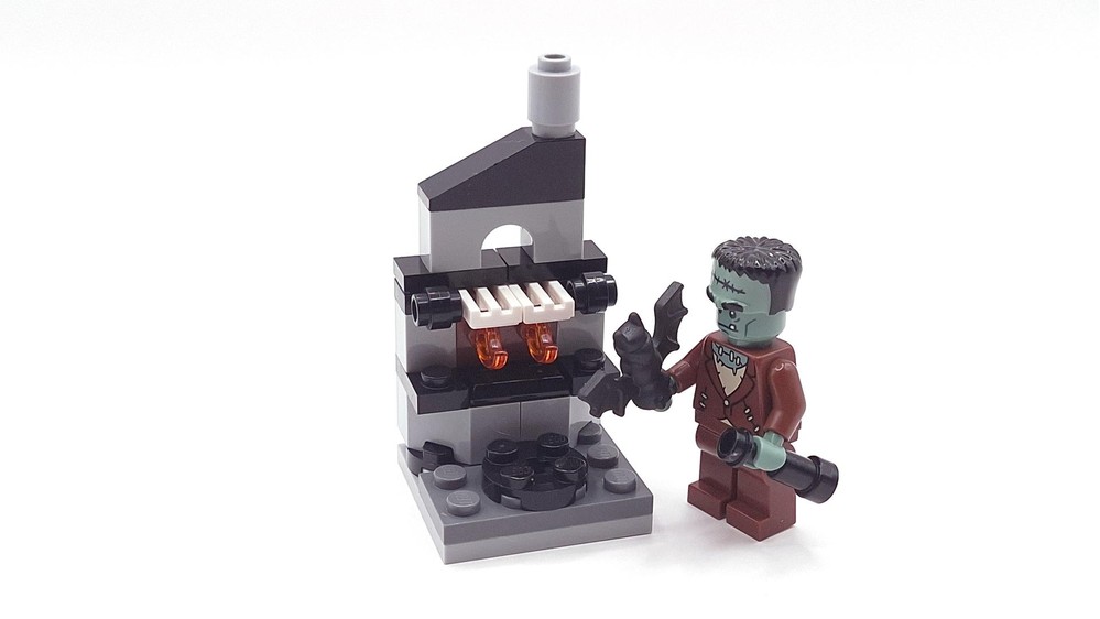 LEGO MOC-234985 31167 Haunted A-Frame House by PeterSzabo