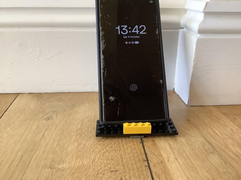 LEGO MOC-237252 Phone stand by kitfre | Rebrickable - Build with LEGO