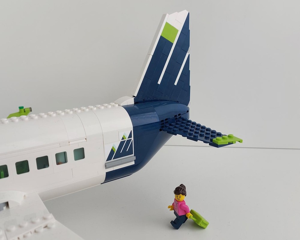 LEGO MOC-237356 New tail for 60367 