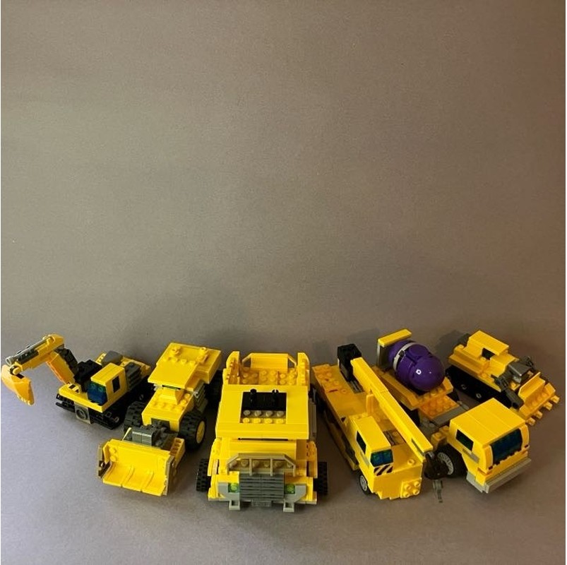 LEGO MOC-237996 TF-006 Transformers DEVASTATOR (Yellow) by