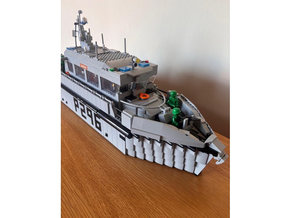 LEGO MOC Cutlass Class Royal Navy Patrol Launch (HMS DAGGER) by jrd3683 ...