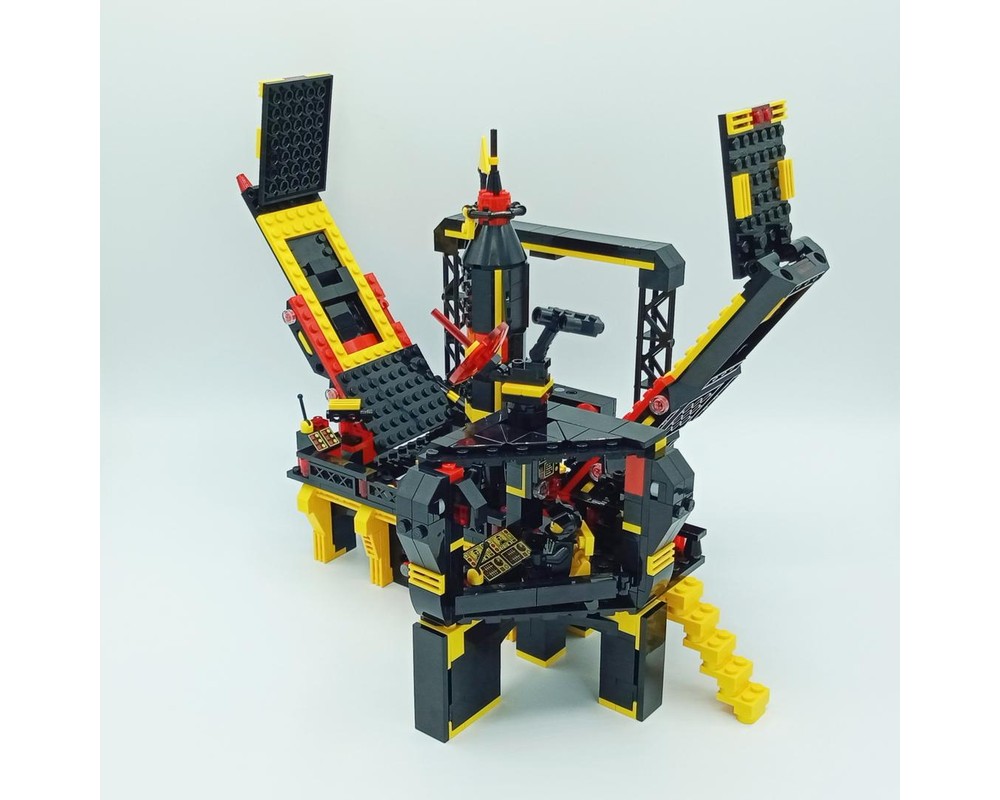 LEGO MOC-240138 10355 Blacktron Rocket Base by Nequmodiva | Rebrickable ...