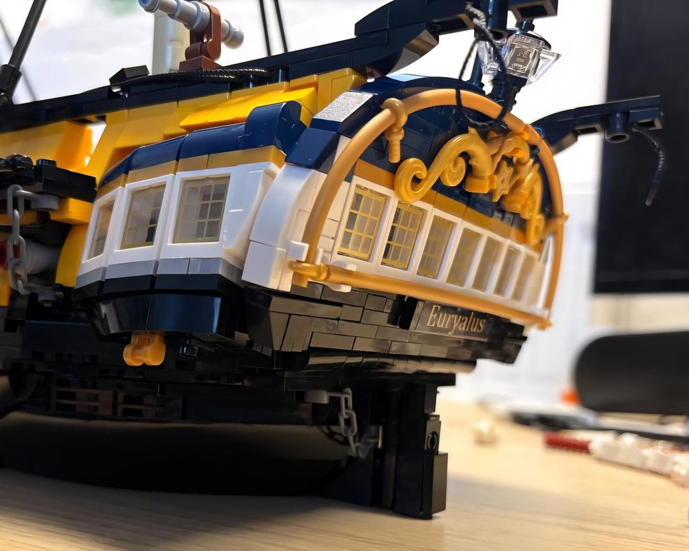LEGO MOC-240920 Euryalus Alternate Stern Modification by boeing_787_8 ...