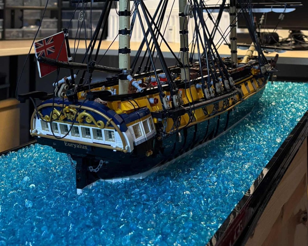 LEGO MOC-240920 Euryalus Alternate Stern Modification by boeing_787_8 ...