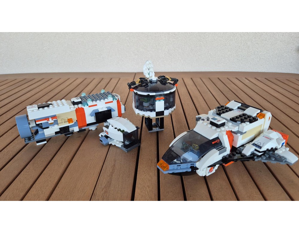 LEGO MOC (60446) Galactic Transit Spaceport by Sincress | Rebrickable ...