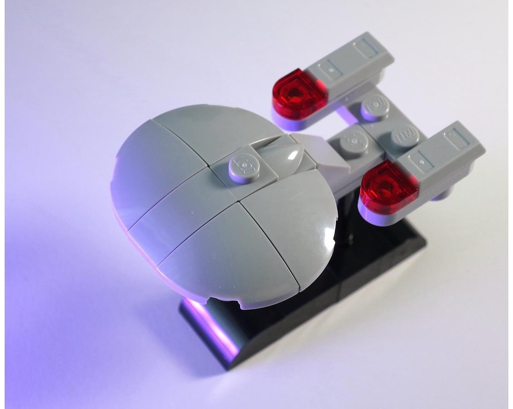 LEGO MOC Enterprise D and Shuttlepod Display by lunabricks ...