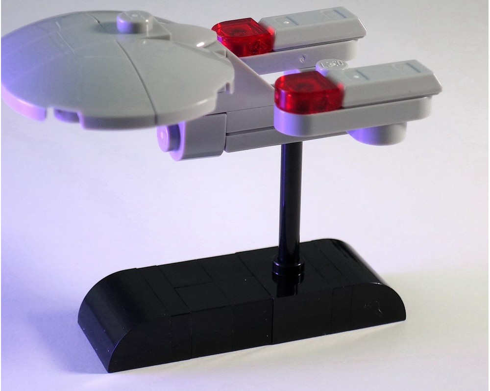 LEGO MOC Enterprise D and Shuttlepod Display by lunabricks ...