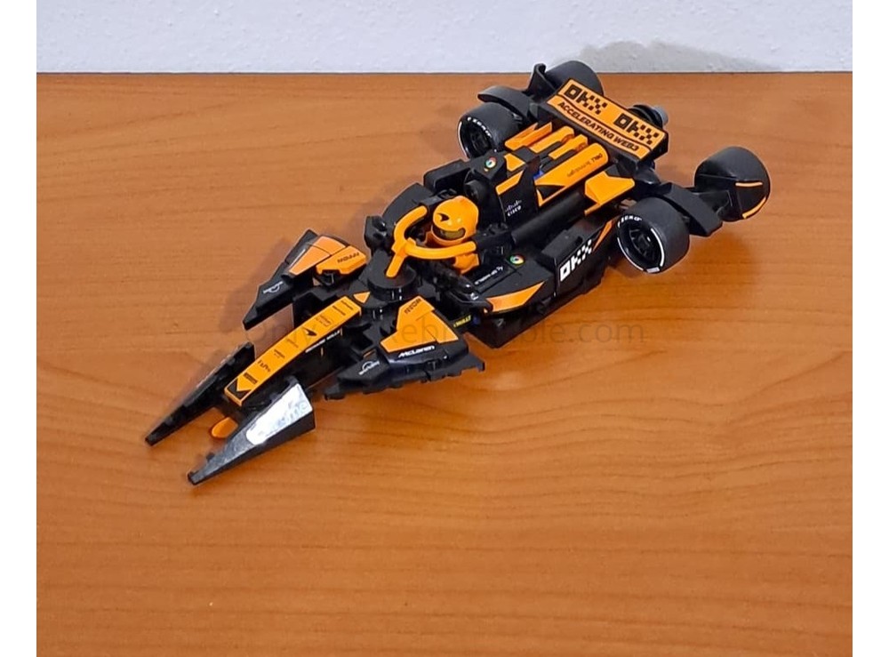 LEGO MOC-241724 Mclaren F1 Speeder (77251 ALT) by