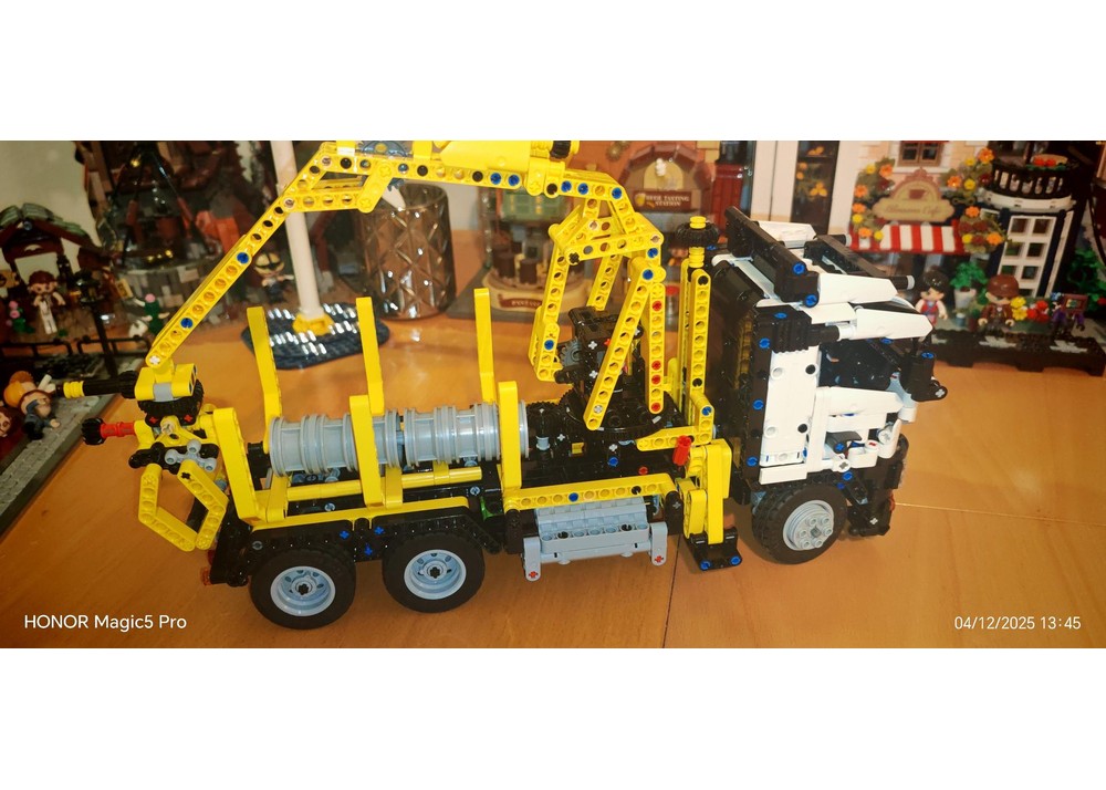 LEGO MOC-241819 Mechatech Logging Truck by Auroralampinen | Rebrickable ...