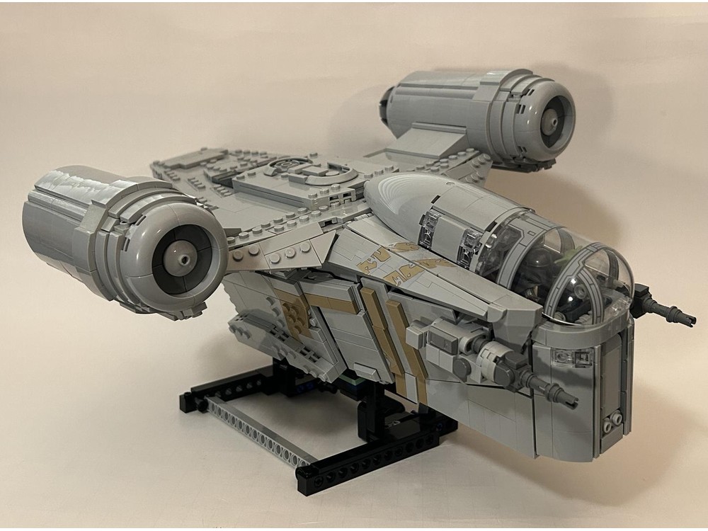 LEGO MOC-241851 The Razor Crest by Sir BuildsALot | Rebrickable - Build ...