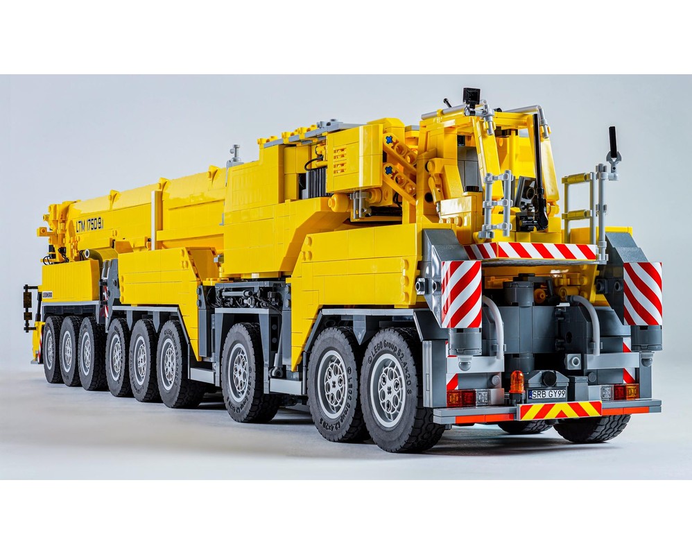 lego-moc-242545-liebherr-ltm-1750-9-1-by-dawid-szmandra-rebrickable