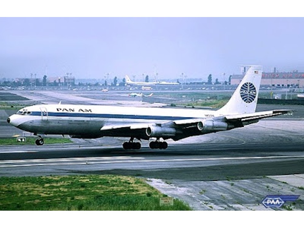 LEGO MOC-243045 Boeing 707 by luza70 | Rebrickable - Build with LEGO