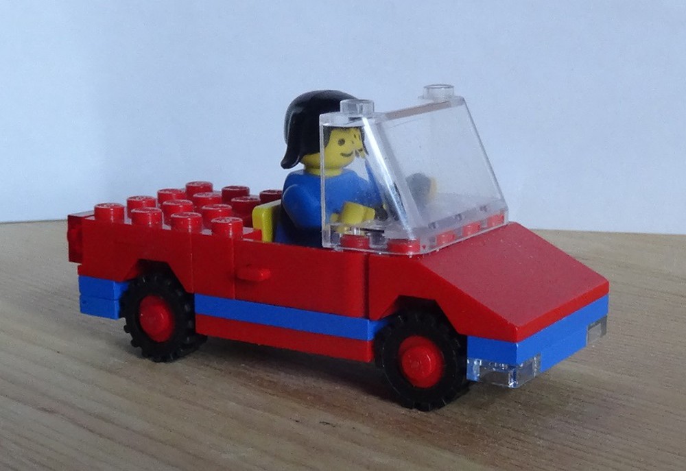 LEGO MOC Red cabriolet by timobahn | Rebrickable - Build with LEGO