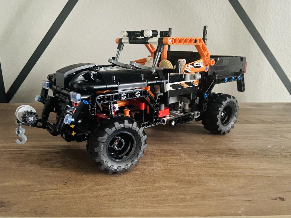 LEGO MOC-243900 42139: Customized Pickup Truck by MattBuildz