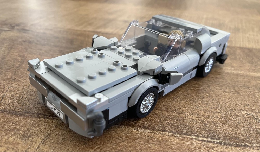 LEGO MOC-244358 Lowrider 76911 by LamperLad | Rebrickable - Build with LEGO