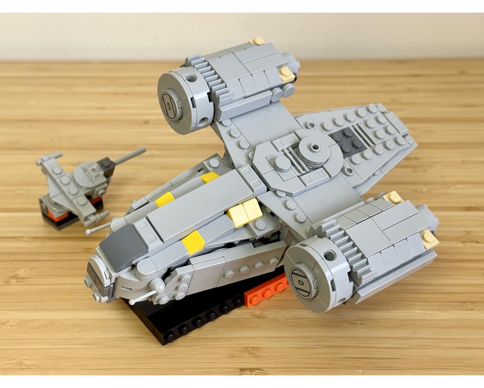 LEGO MOC-246421 The Razor-Crest Midi Scale – Alternate Build of