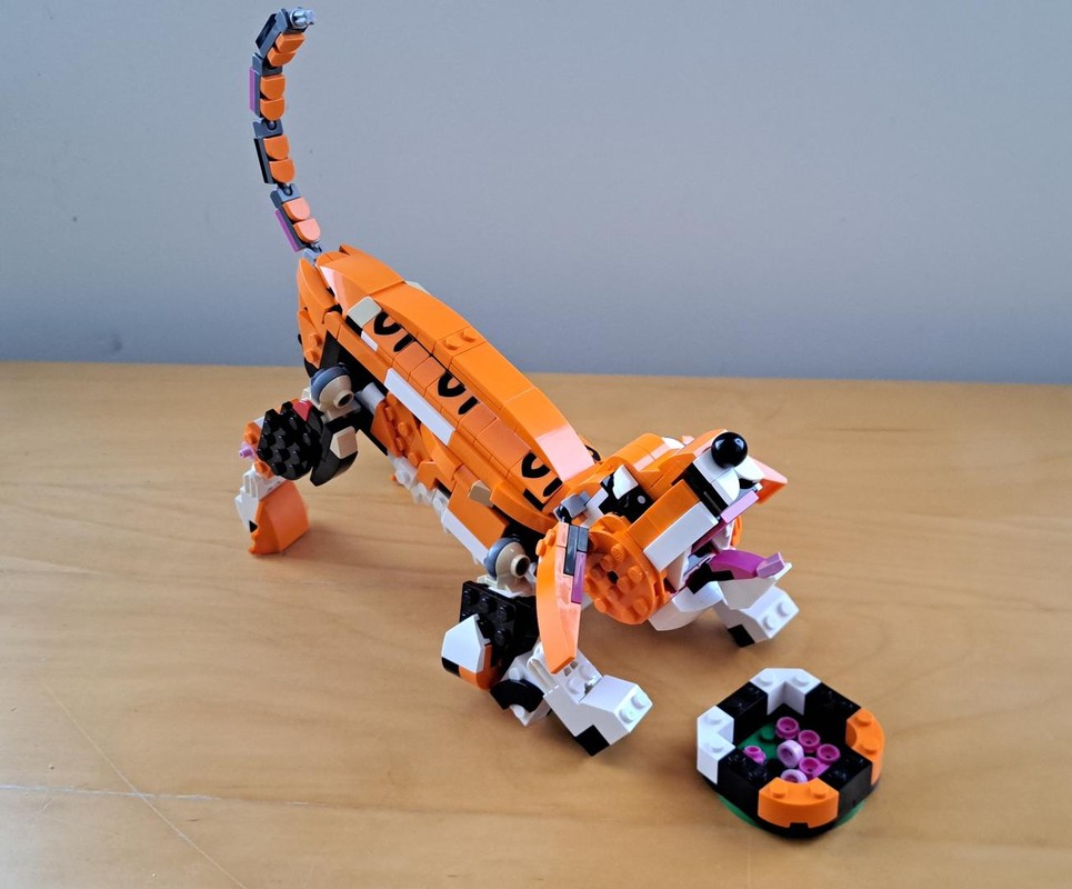 LEGO MOC-246844 Golden Retriever Dog by EricMatei | Rebrickable