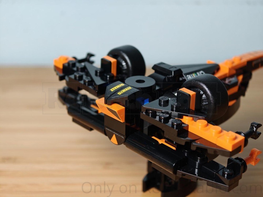 LEGO MOC-249255 Mclaren Xwing (77251 Alternate Build) by nopingrid