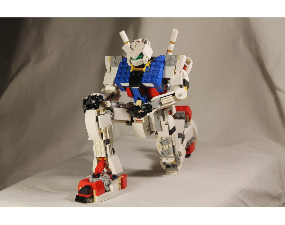 LEGO MOC-249889 Saturn V Gundam | 92176/21309 alt-build by (void
