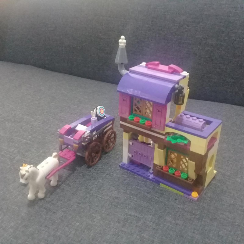 LEGO Disney Princess Rapunzel's Traveling Caravan 41157 