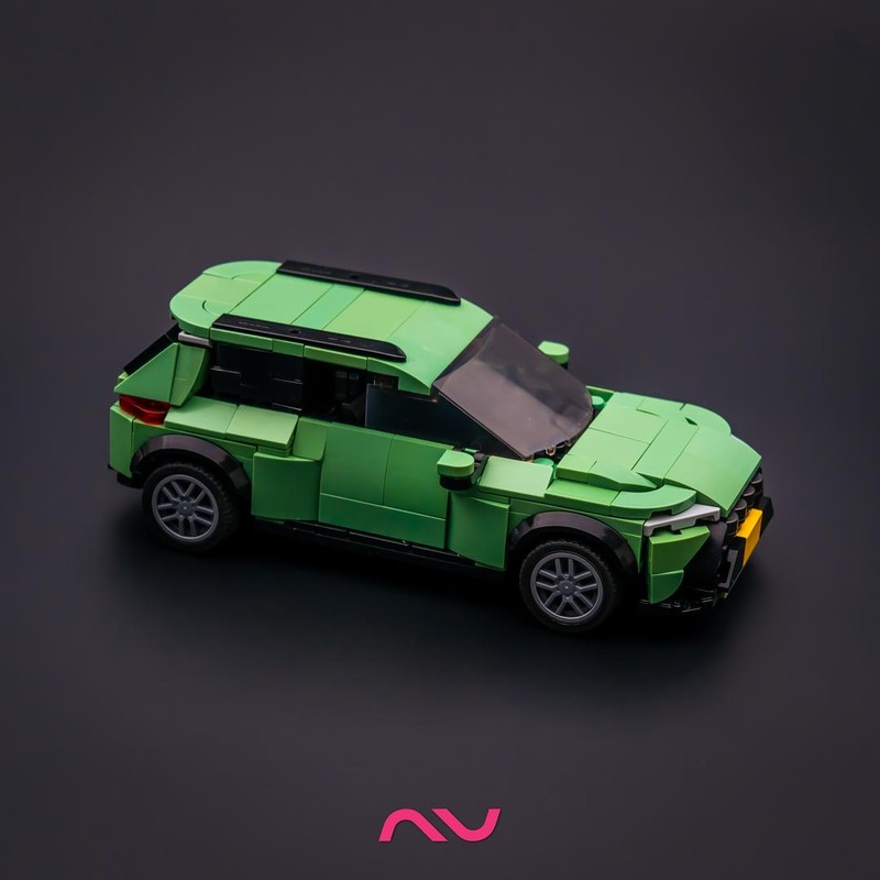 LEGO MOC-251318 Toyota Corolla Cross by NV Carmocs | Rebrickable