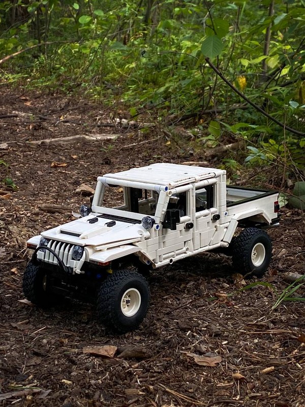 juco ロエベ LEGO MOC-251331 Jeep Gladiator (JT) by grs_bricks | Rebrickable