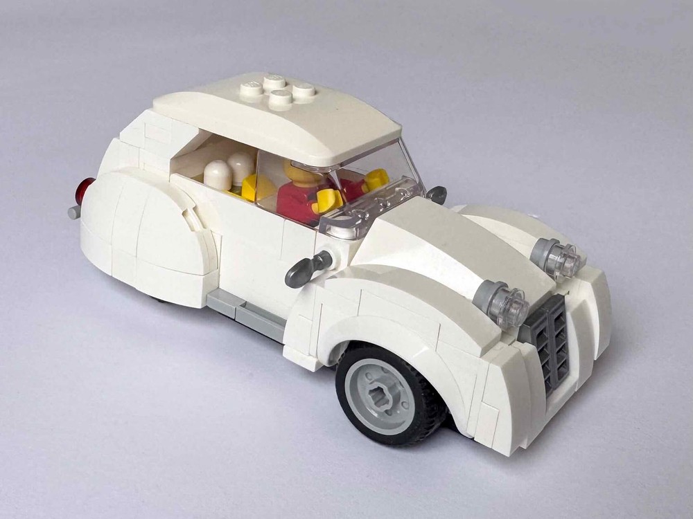 LEGO MOC-251739 Tiny Car by HDbrix | Rebrickable - Build with LEGO
