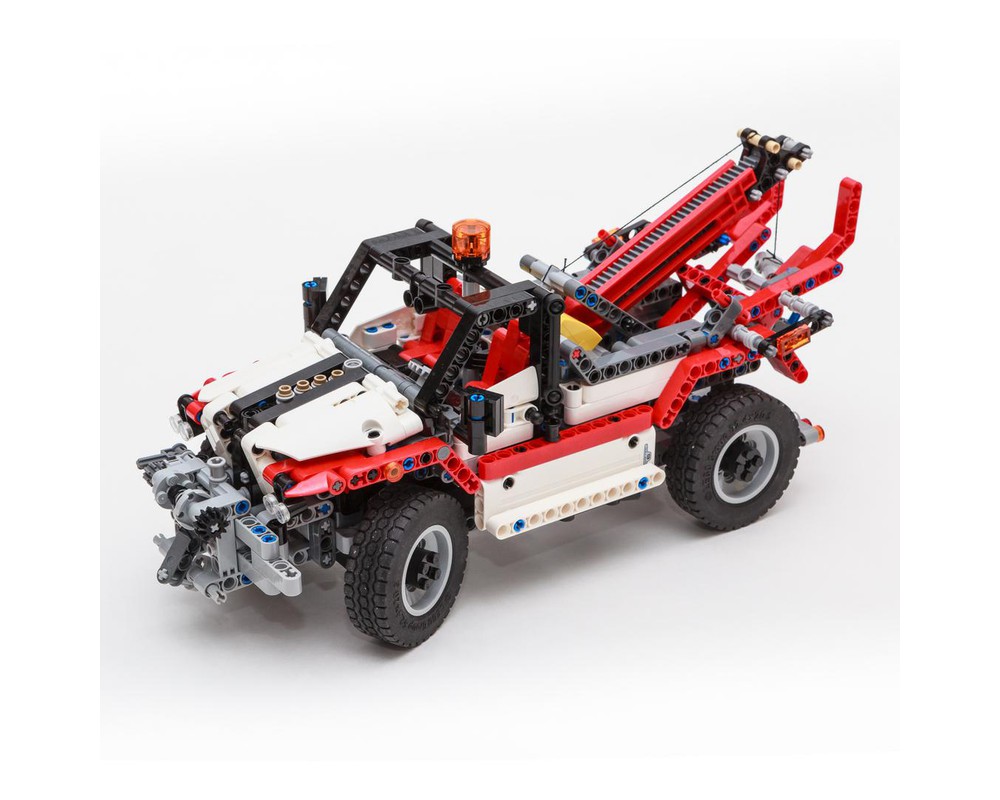 LEGO MOC Tow truck (42079 alternate, 42043 C-model) by klimax ...