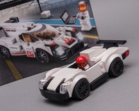 75887 Classic LeMans racing car