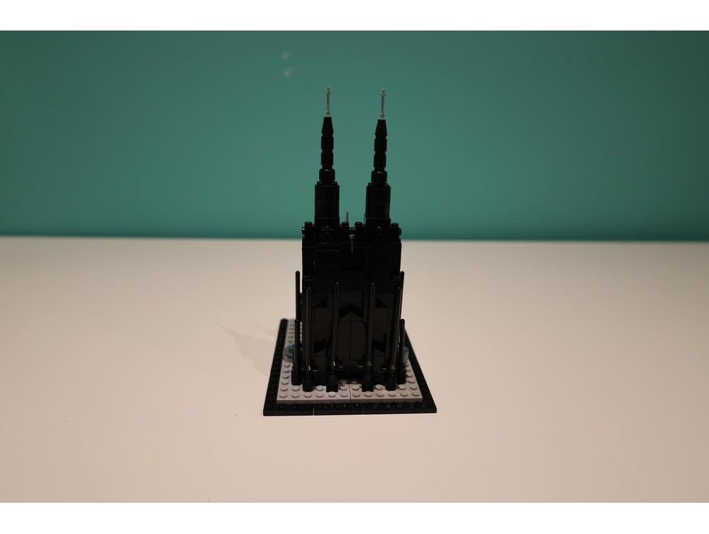LEGO MOC Black cathedral by Fanboy_2 | Rebrickable - Build with LEGO