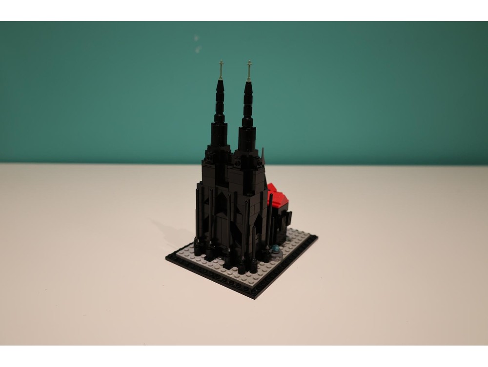 LEGO MOC Black cathedral by Fanboy_2 | Rebrickable - Build with LEGO