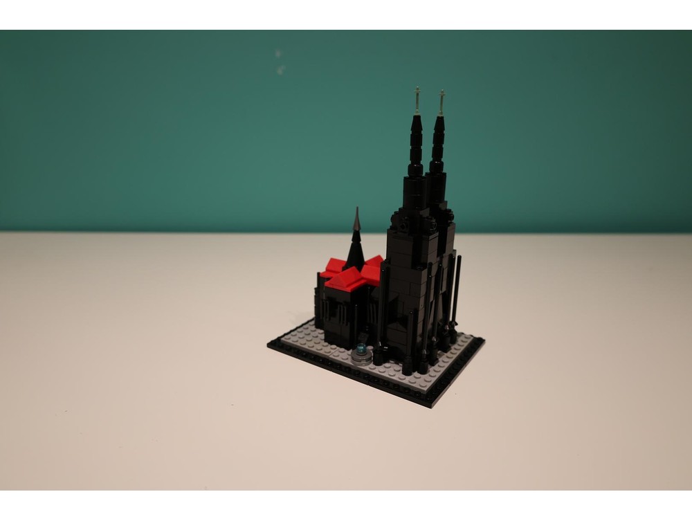 LEGO MOC Black cathedral by Fanboy_2 | Rebrickable - Build with LEGO